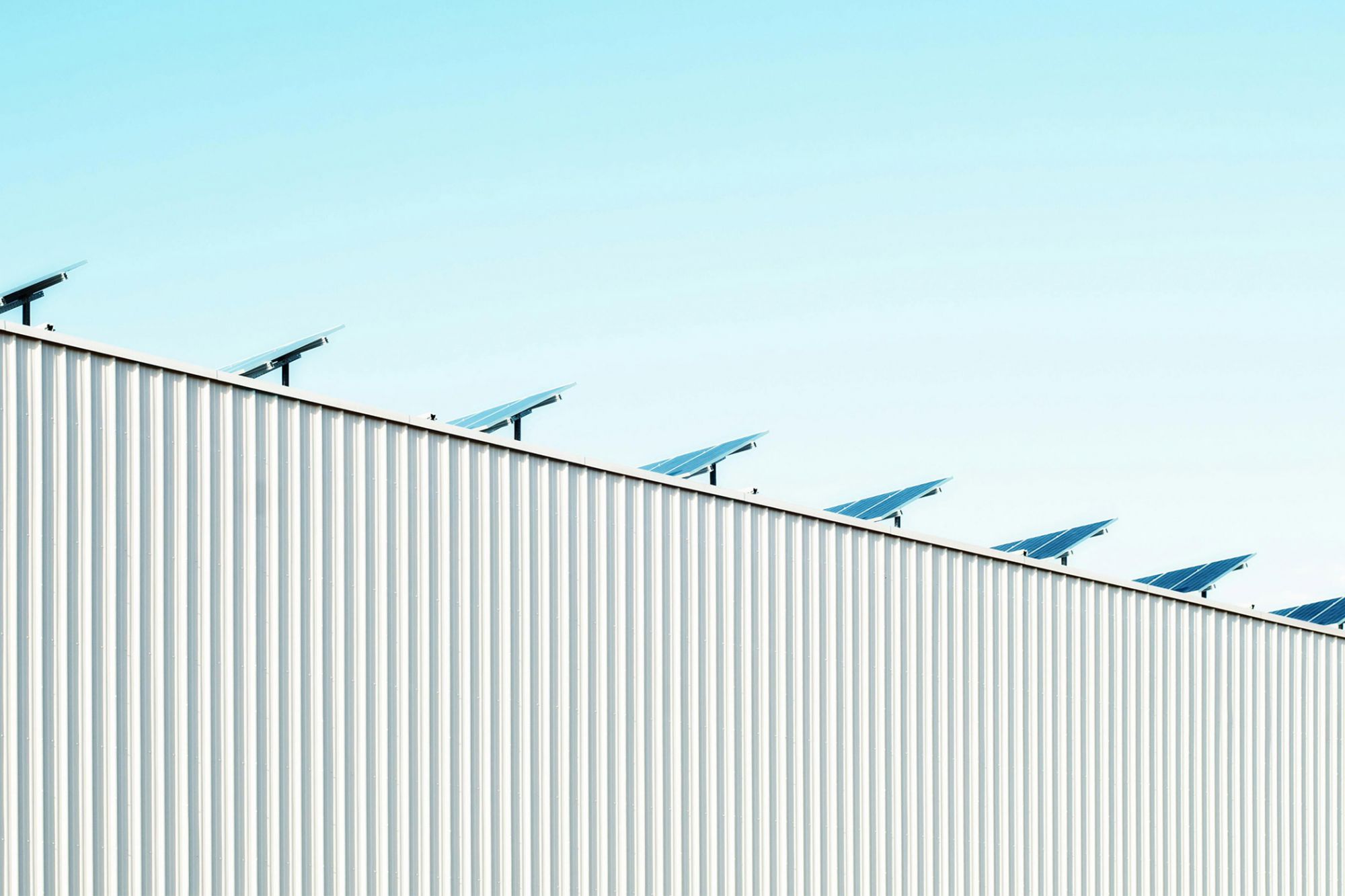 Article Aire+ - Normes et technologies pour des btiments industriels plus srs